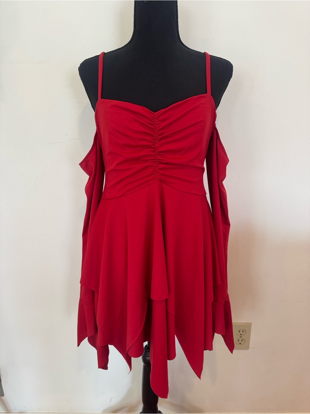 HALARA Red Ruched Cold-Shoulder Fairy Dress
